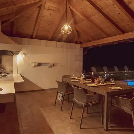 Ferienhaus Luisa *